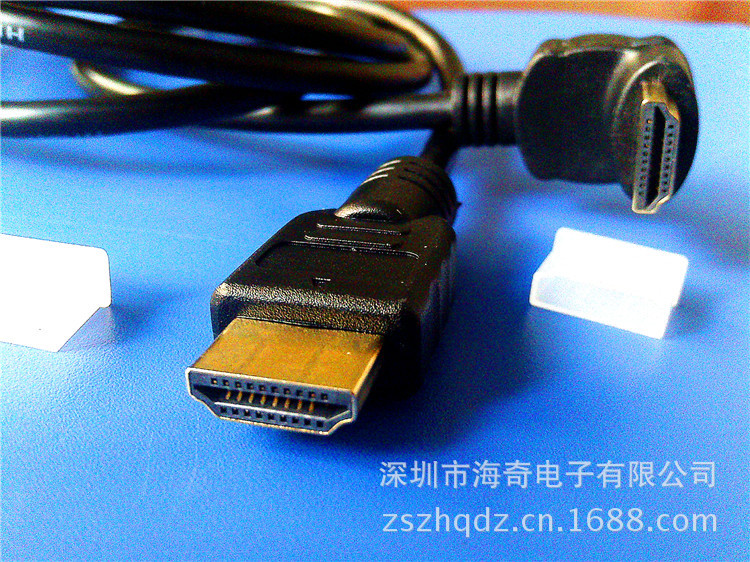 深圳海奇電子原裝HDMI線評測 90度轉角設計解決布線難題